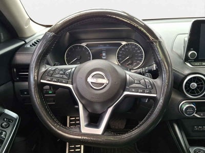 2025 Nissan Sentra 4p SR Platinum Bi-tono L4/2.0 Aut