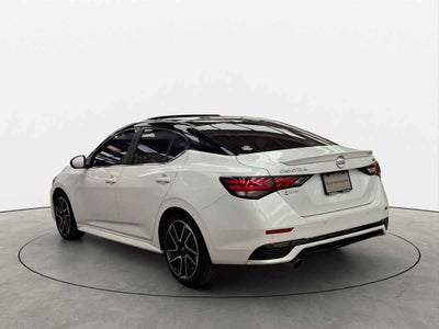 2025 Nissan Sentra 4p SR Platinum Bi-tono L4/2.0 Aut