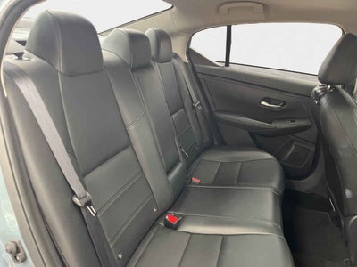 2025 Nissan Sentra 4p SR Platinum Bi-tono L4/2.0 Aut