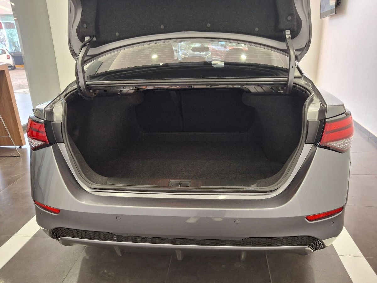 2023 Nissan Sentra 4p Advance L4/2.0 Aut