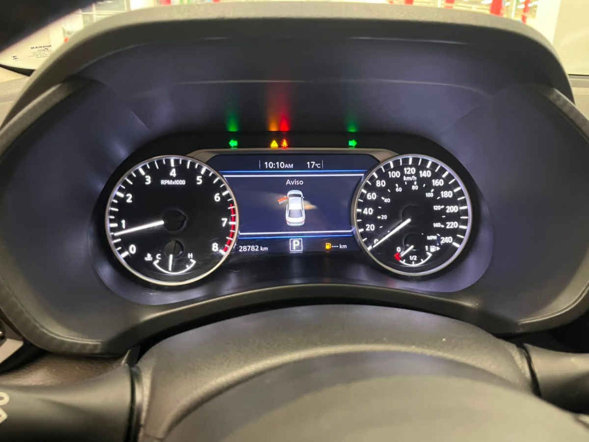 2024 Nissan Sentra 4p SR L4/2.0 Aut