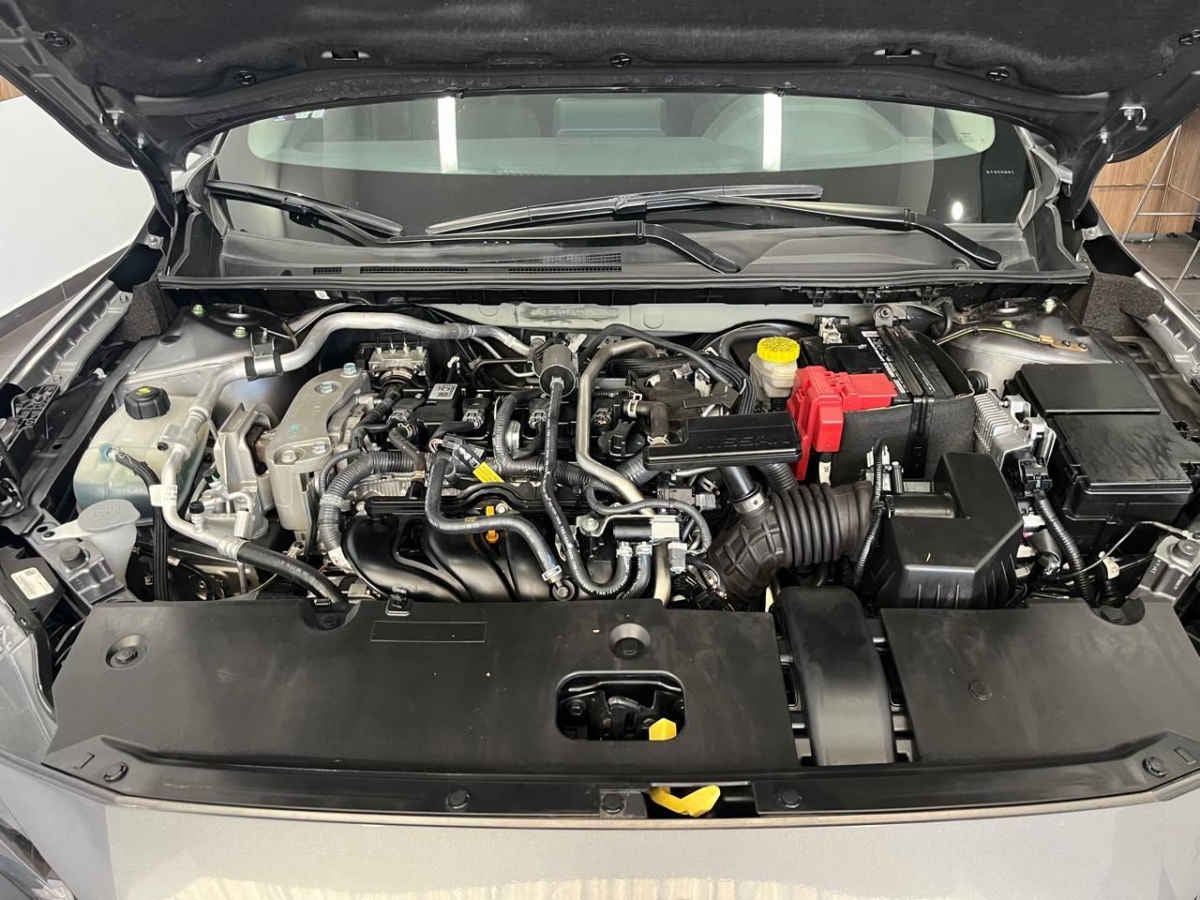 2024 Nissan Sentra 4p Advance L4/2.0 Aut