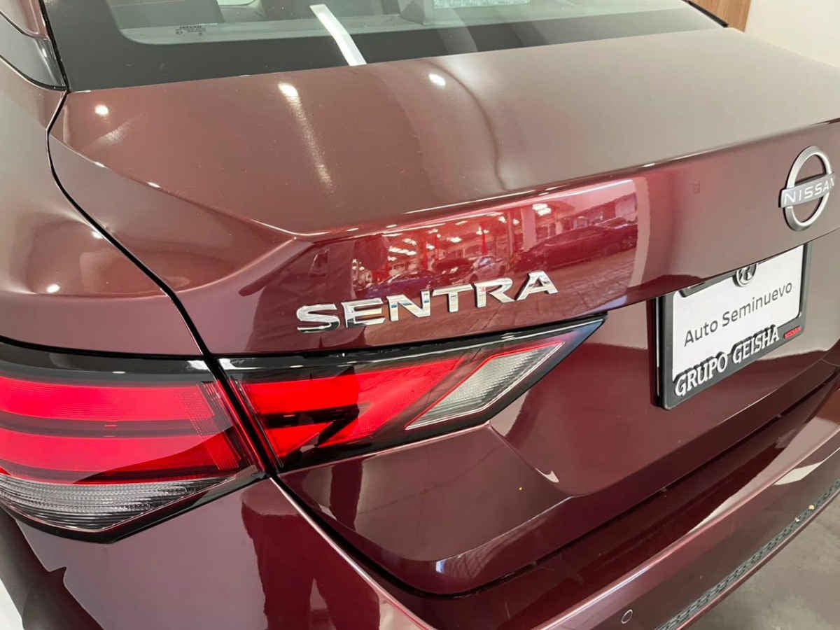 2025 Nissan Sentra 4p Advance L4/2.0 Aut