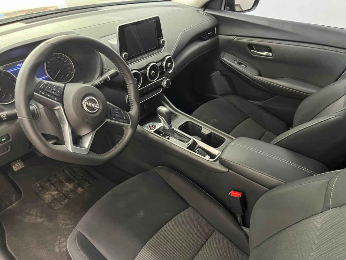 2025 Nissan Sentra 4p Advance L4/2.0 Aut