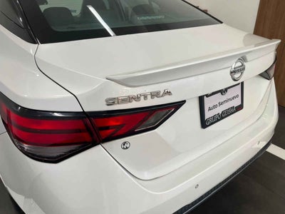 2022 Nissan Sentra 4p SR L4/2.0 Aut