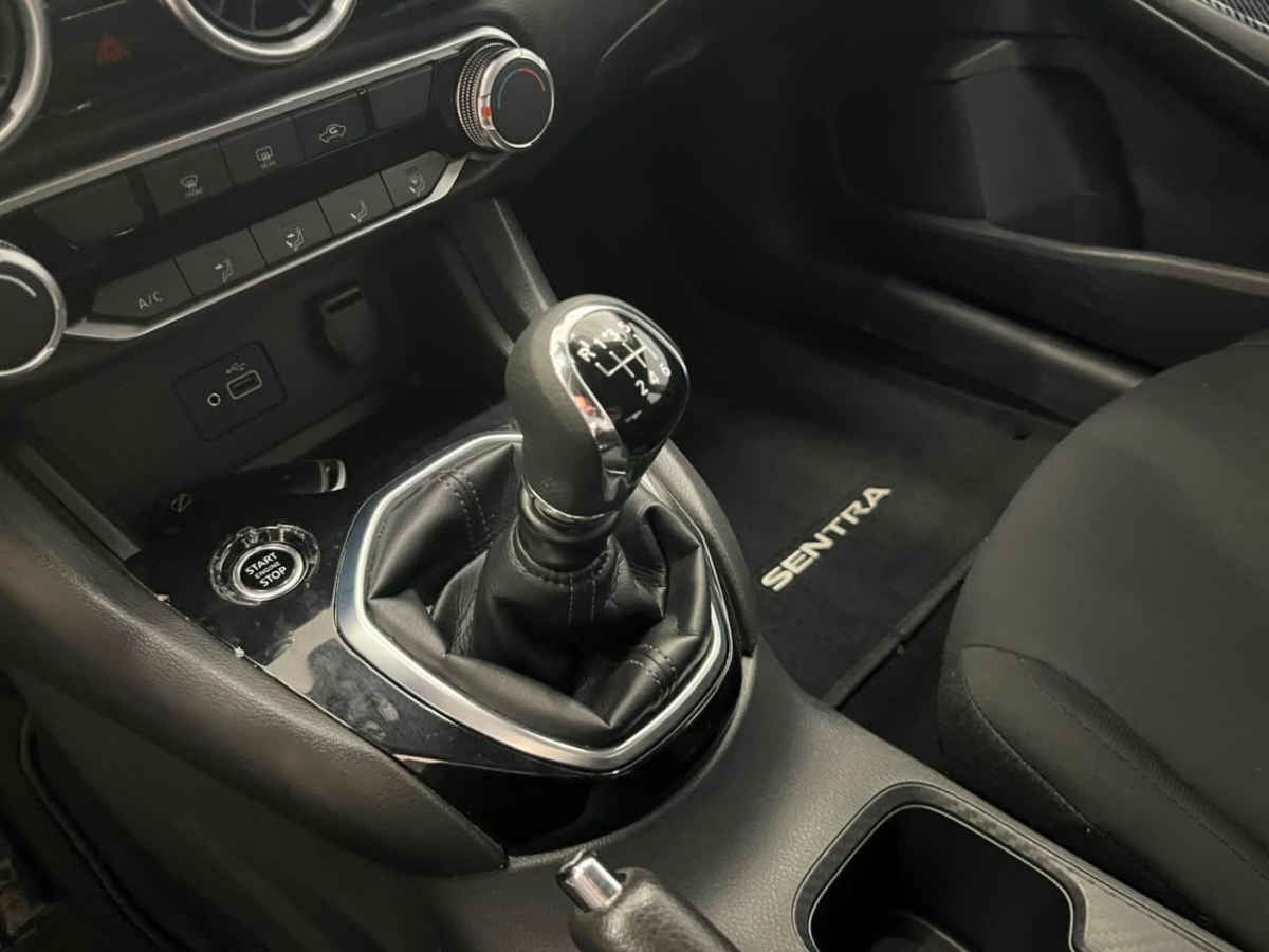 2024 Nissan Sentra 4p Sense L4/2.0 Man