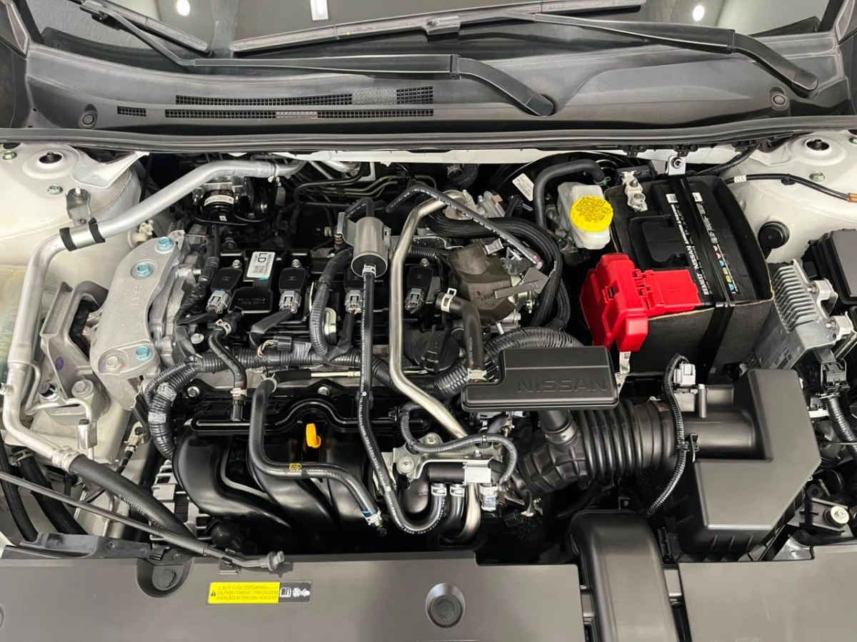 2024 Nissan Sentra 4p Sense L4/2.0 Man