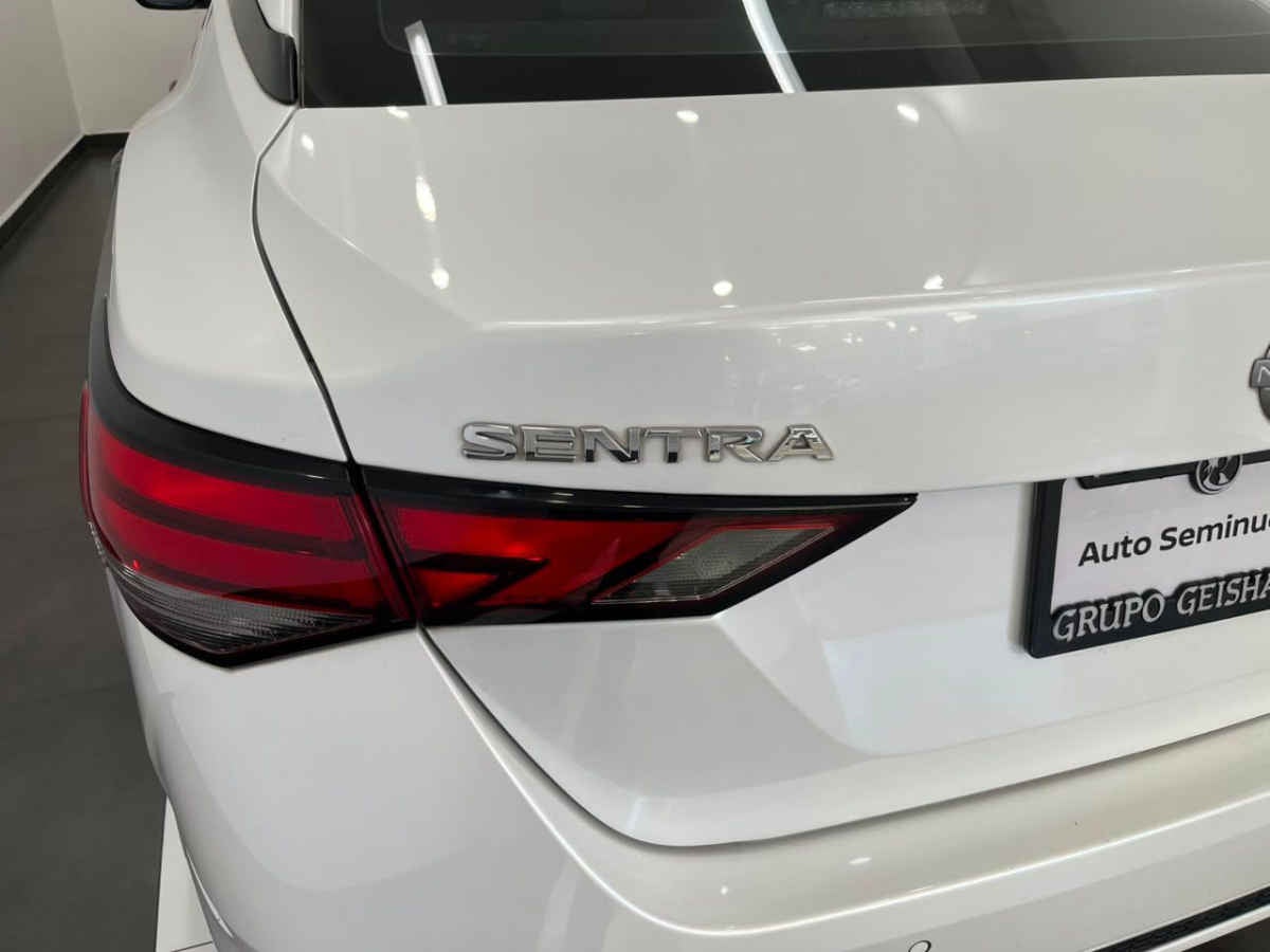 2024 Nissan Sentra 4p Sense L4/2.0 Man