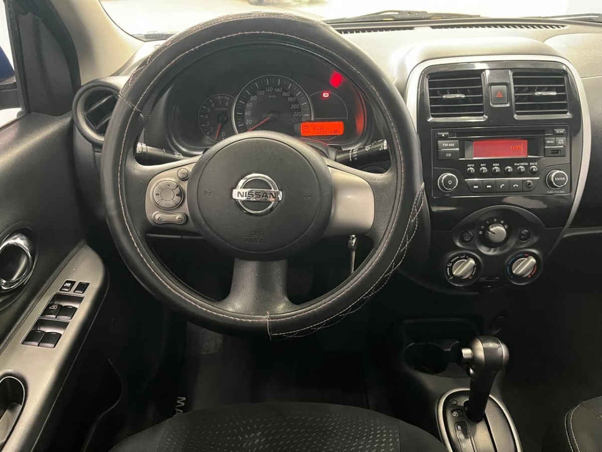 2018 Nissan March 5p Advance L4/1.6 Aut