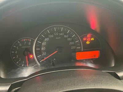 2018 Nissan March 5p Advance L4/1.6 Aut