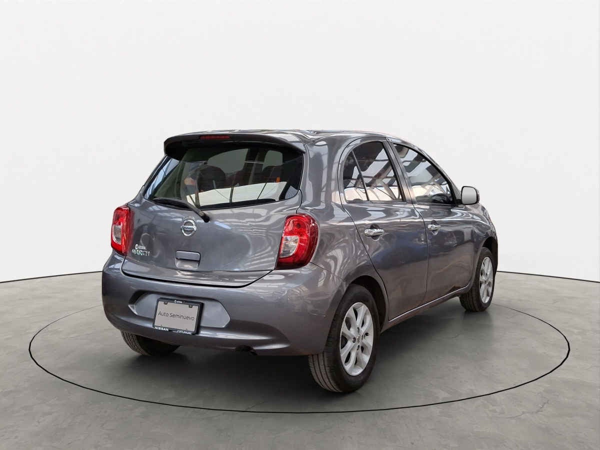 2019 Nissan March 5p Advance L4/1.6 Aut