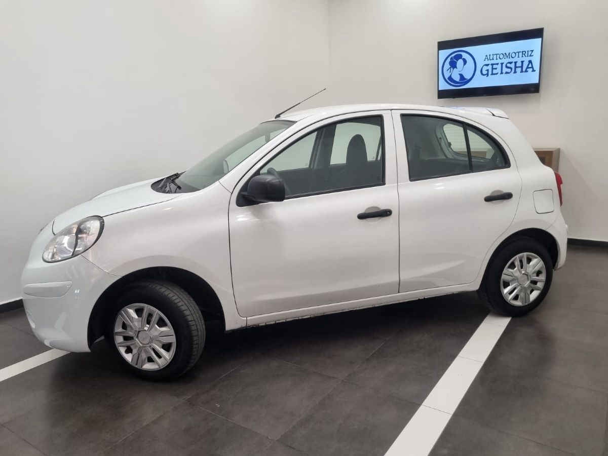 2020 Nissan March 5p Active L4/1.6 Man A/A