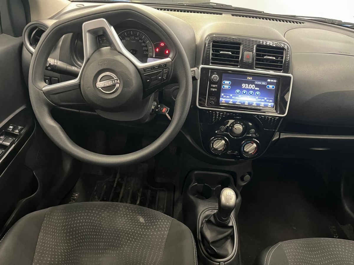 2022 Nissan March 5p Advance L4/1.6 Man