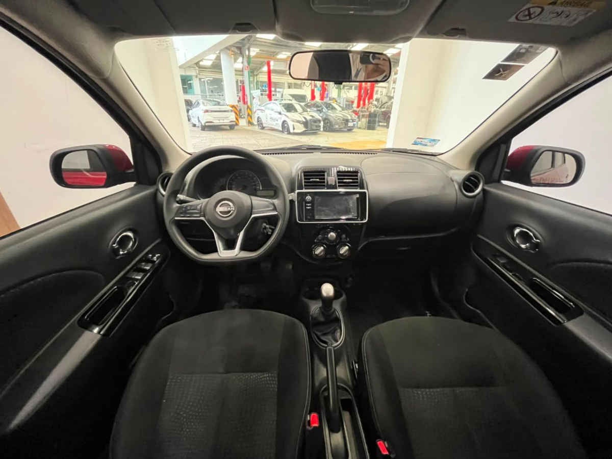 2023 Nissan March 5p Advance L4/1.6 Man