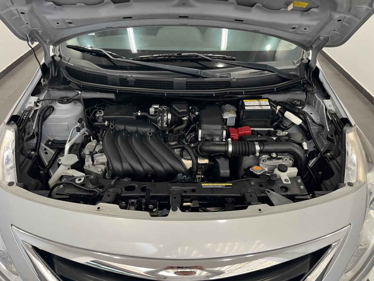 2017 Nissan Versa 4p Sense L4/1.6 Aut