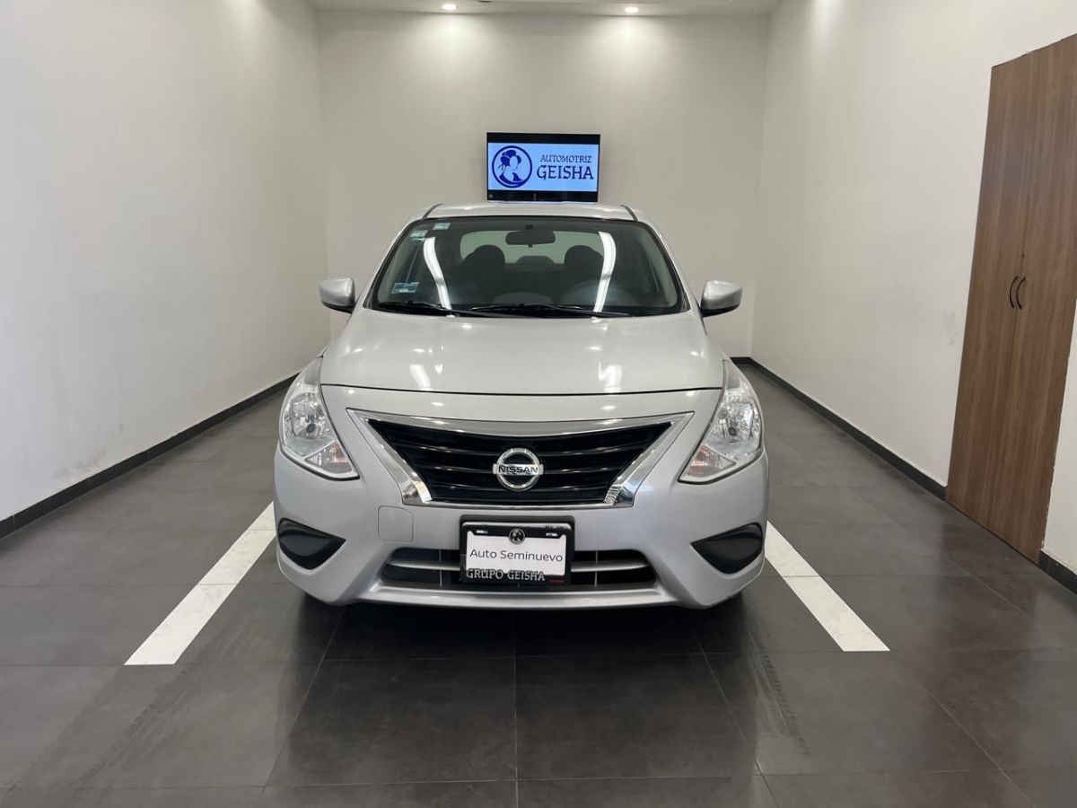 2017 Nissan Versa 4p Sense L4/1.6 Aut