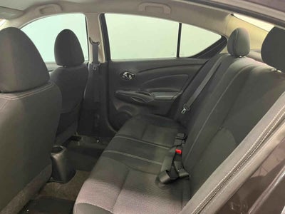 2016 Nissan Versa 4p Sense L4/1.6 Man