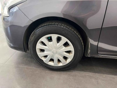 2016 Nissan Versa 4p Sense L4/1.6 Man