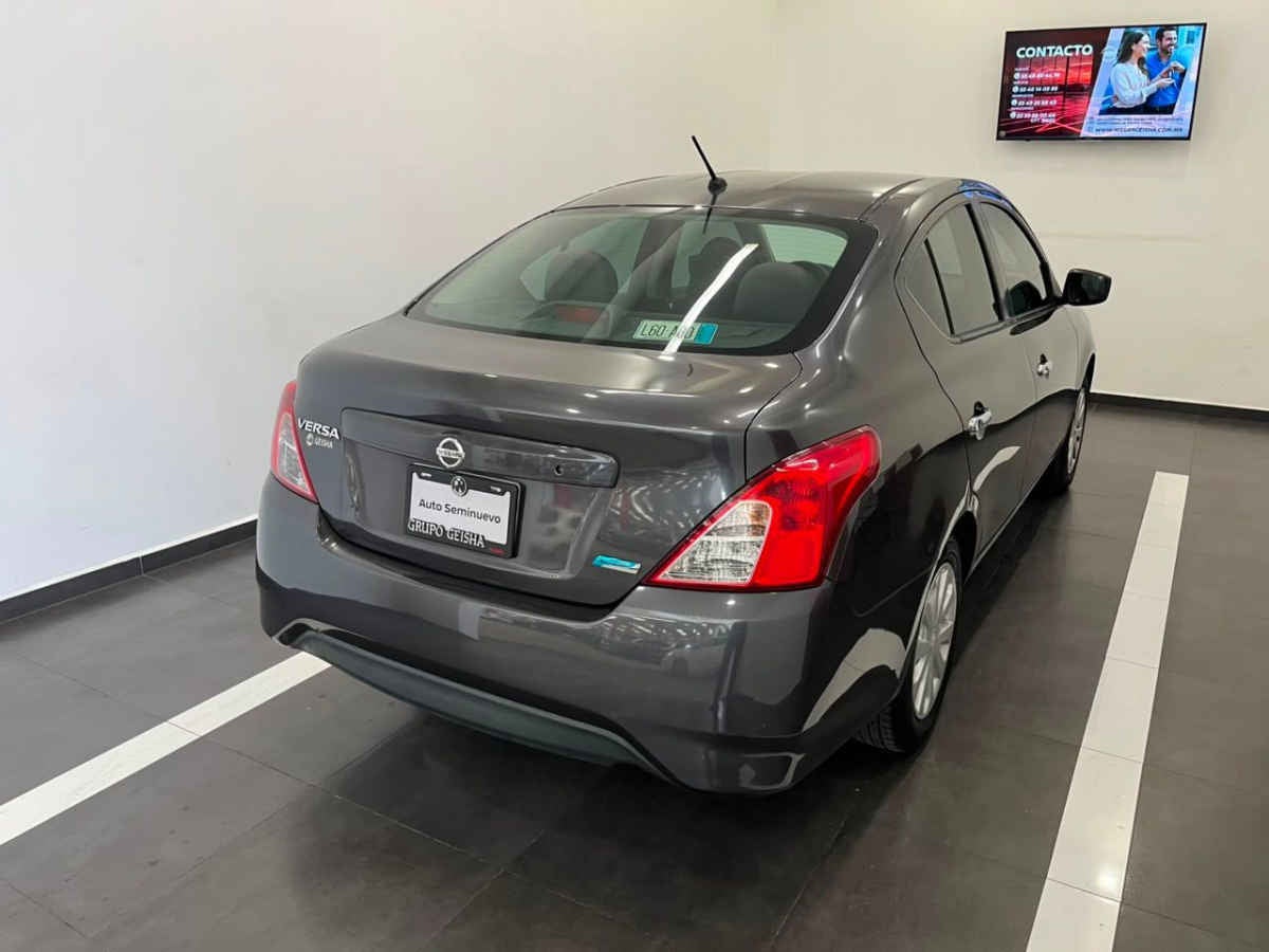 2016 Nissan Versa 4p Sense L4/1.6 Man