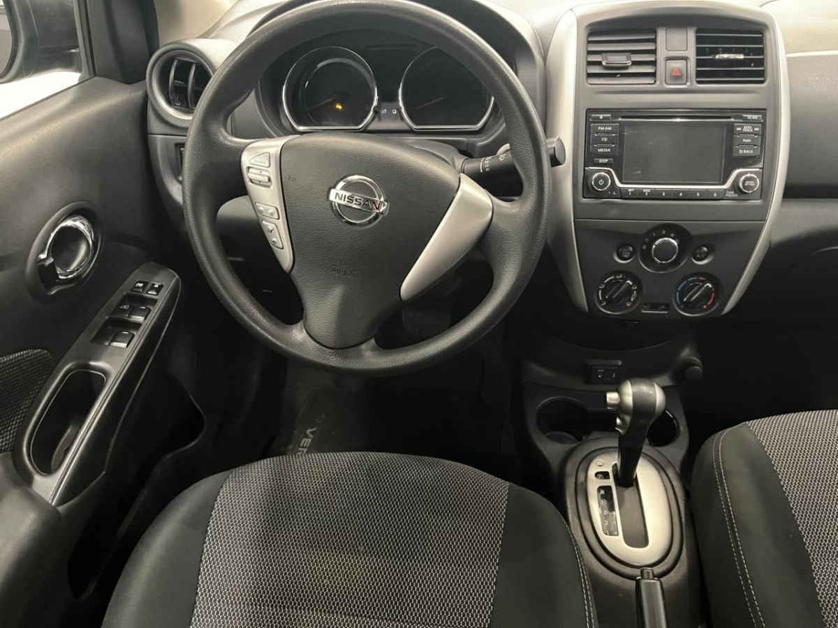 2019 Nissan Versa 4p Advance L4/1.6 Aut