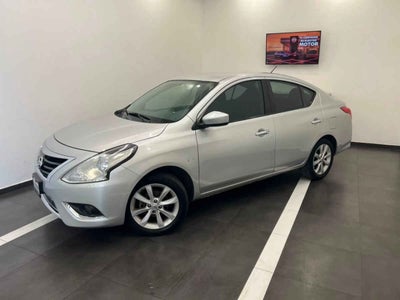 2018 Nissan Versa 4p Advance L4/1.6 Aut
