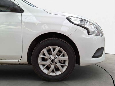 2022 Nissan V-Drive 4p L4/1.6 Man