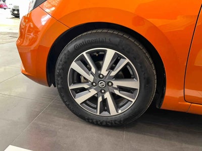 2020 Nissan Versa 4p Advance L4/1.6 Man