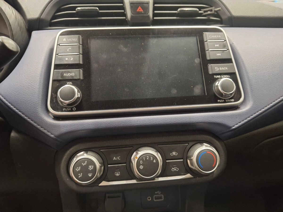 2023 Nissan Versa 4p Advance L4/1.6 Aut