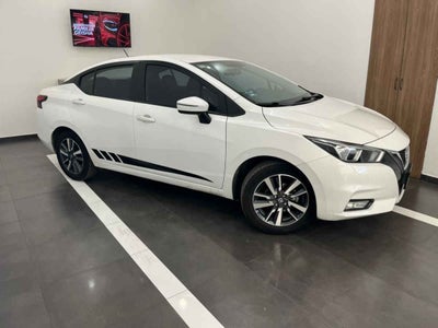 2020 Nissan Versa 4p Advance L4/1.6 Man