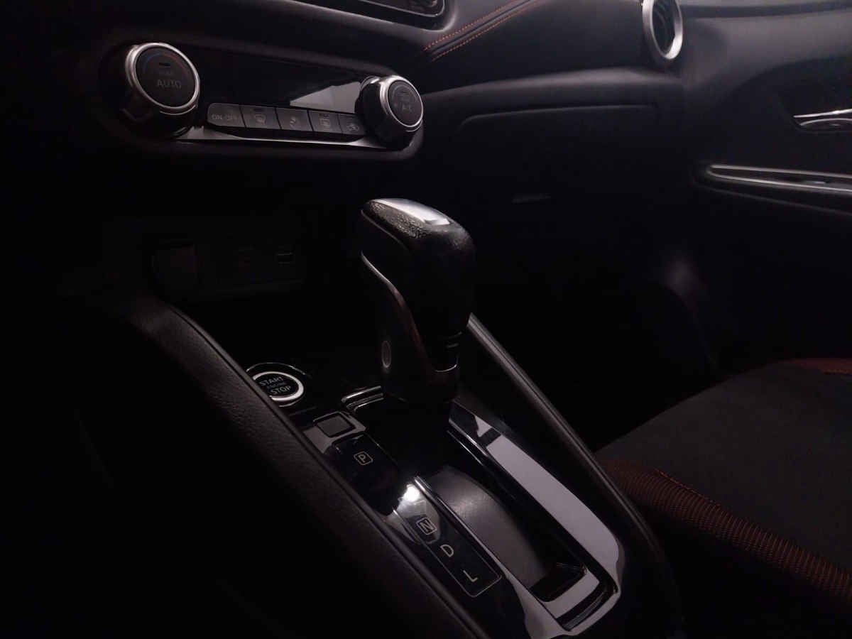 2023 Nissan Versa 4p SR L4/1.6 Aut