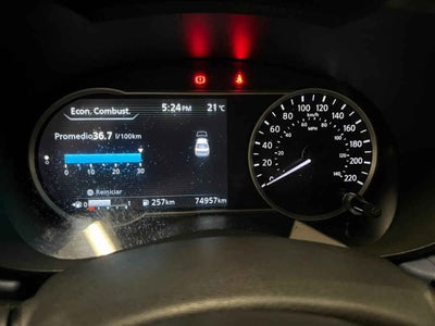 2023 Nissan Versa 4p Advance L4/1.6 Man
