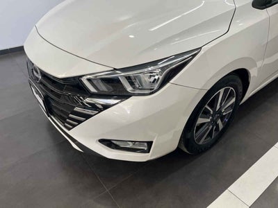 2024 Nissan Versa 4p Advance L4/1.6 Aut