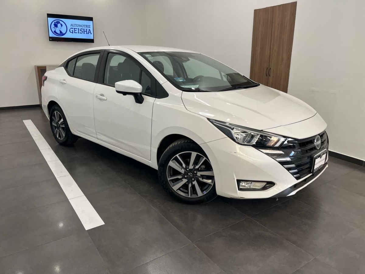 2024 Nissan Versa 4p Advance L4/1.6 Aut