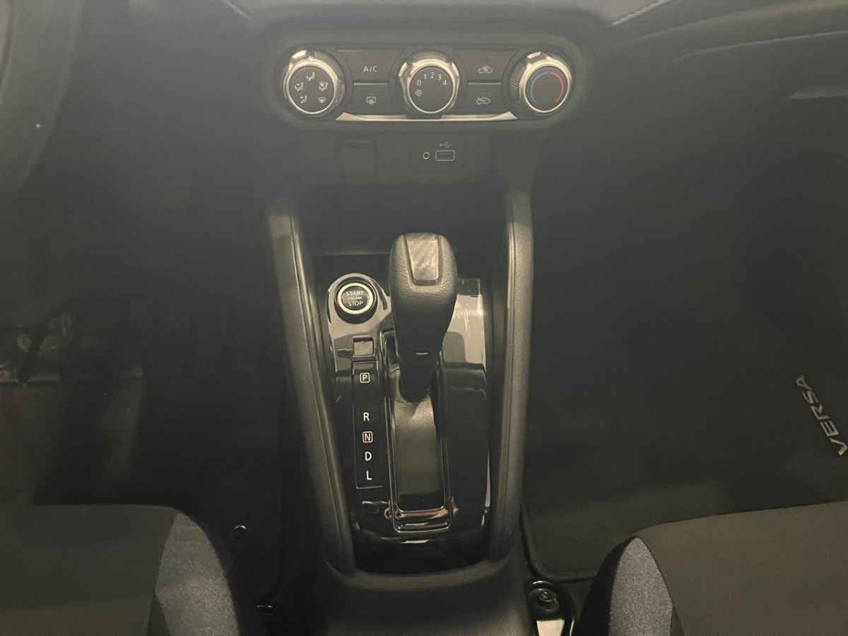 2024 Nissan Versa 4p Advance L4/1.6 Aut