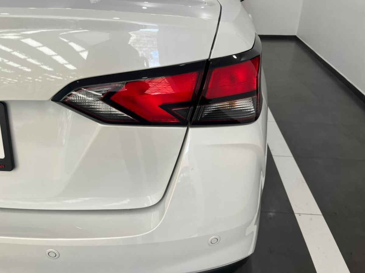 2025 Nissan Versa 4p Exclusive L4/1.6 Aut