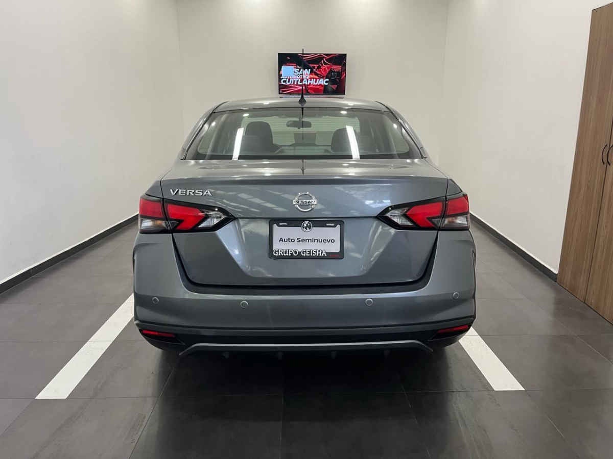 2020 Nissan Versa 4p Sense L4/1.6 Man