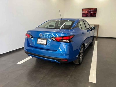 2022 Nissan Versa 4p Advance L4/1.6 Man