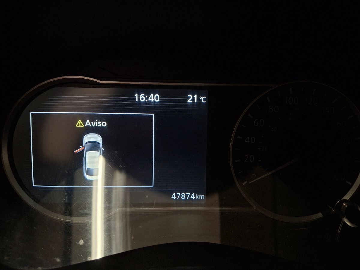 2023 Nissan Versa 4p Advance L4/1.6 Man