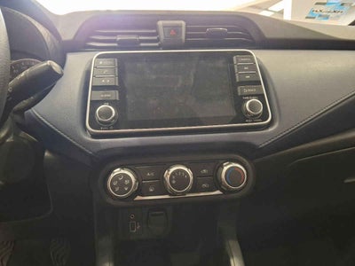 2023 Nissan Versa 4p Advance L4/1.6 Man