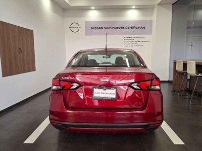 2023 Nissan Versa 4p Advance L4/1.6 Man