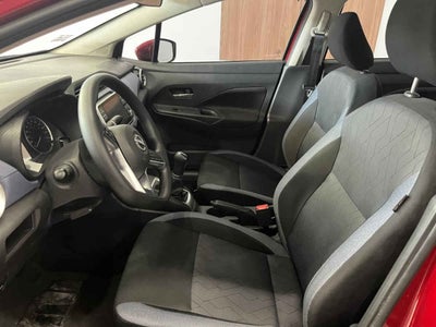 2024 Nissan Versa 4p Advance L4/1.6 Man