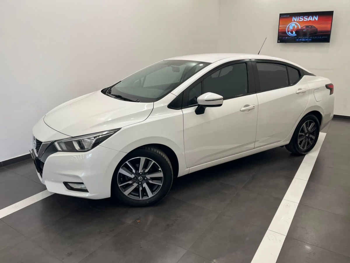 2020 Nissan Versa 4p Advance L4/1.6 Aut