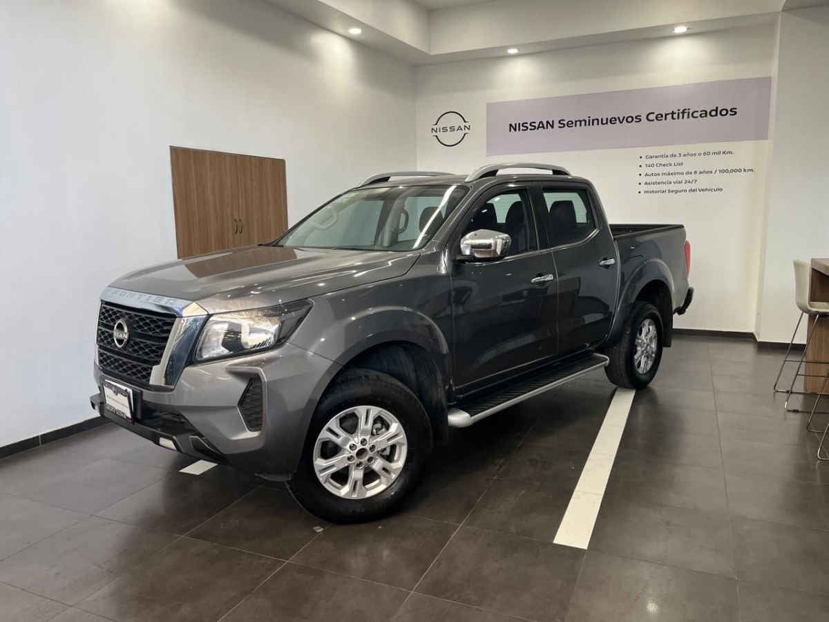 2023 Nissan Frontier 4p LE L4/2.5 Man