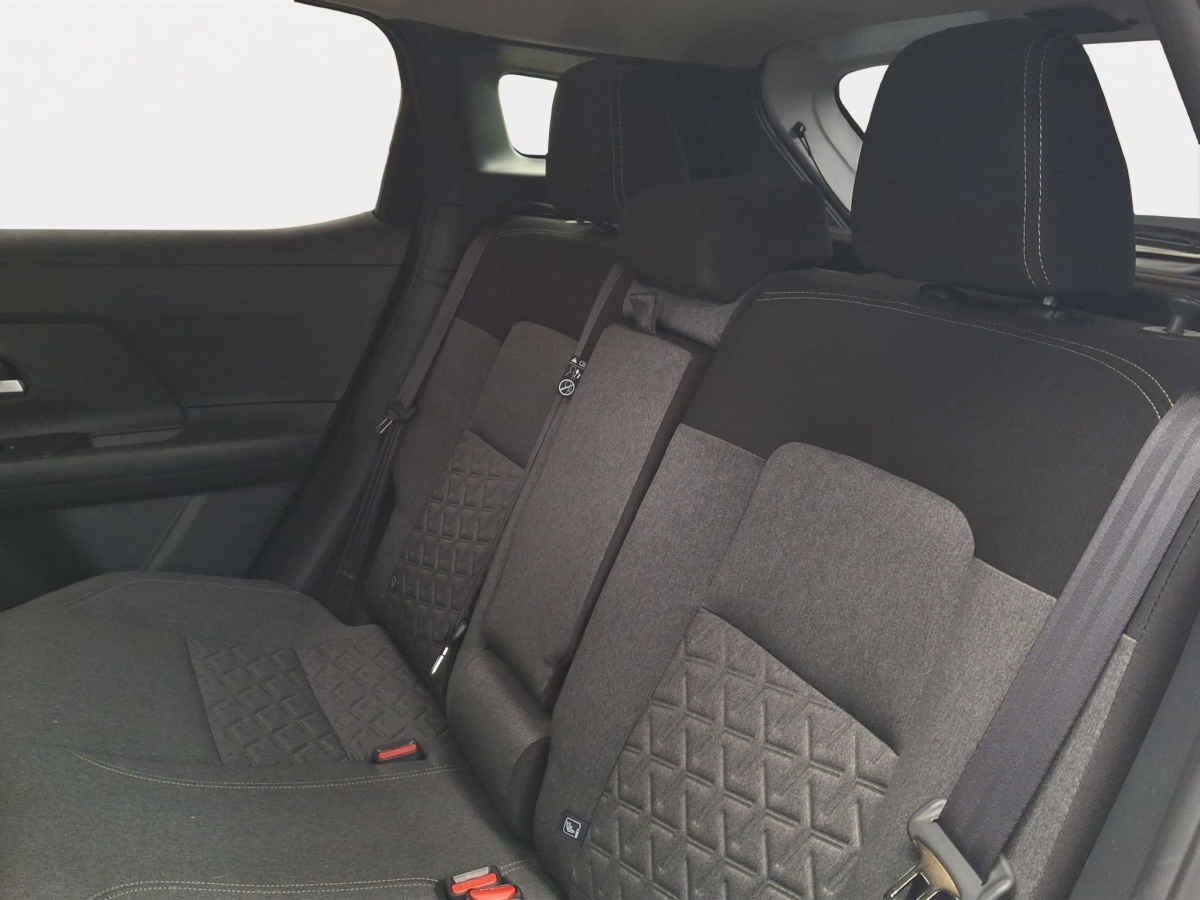 2025 Nissan Kicks 5p Advance L4/2.0 Aut
