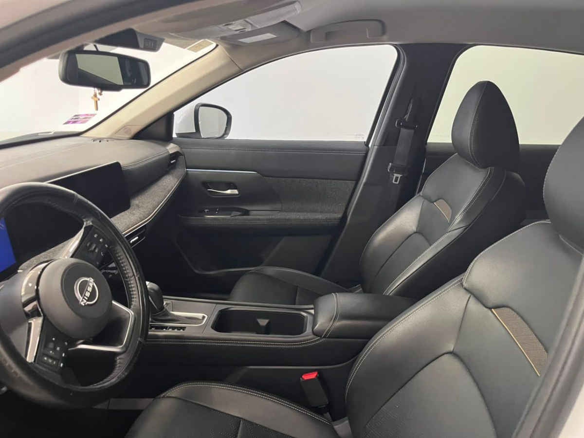 2025 Nissan Kicks 5p Exclusive L4/2.0 Aut