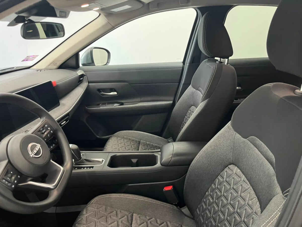 2025 Nissan Kicks 5p Advance L4/2.0 Aut