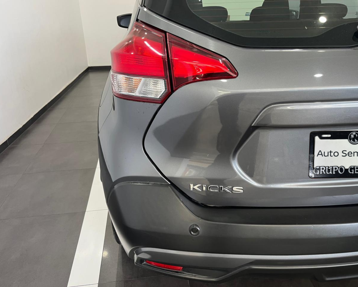 2020 Nissan Kicks 5p Advance L4/1.6 Aut