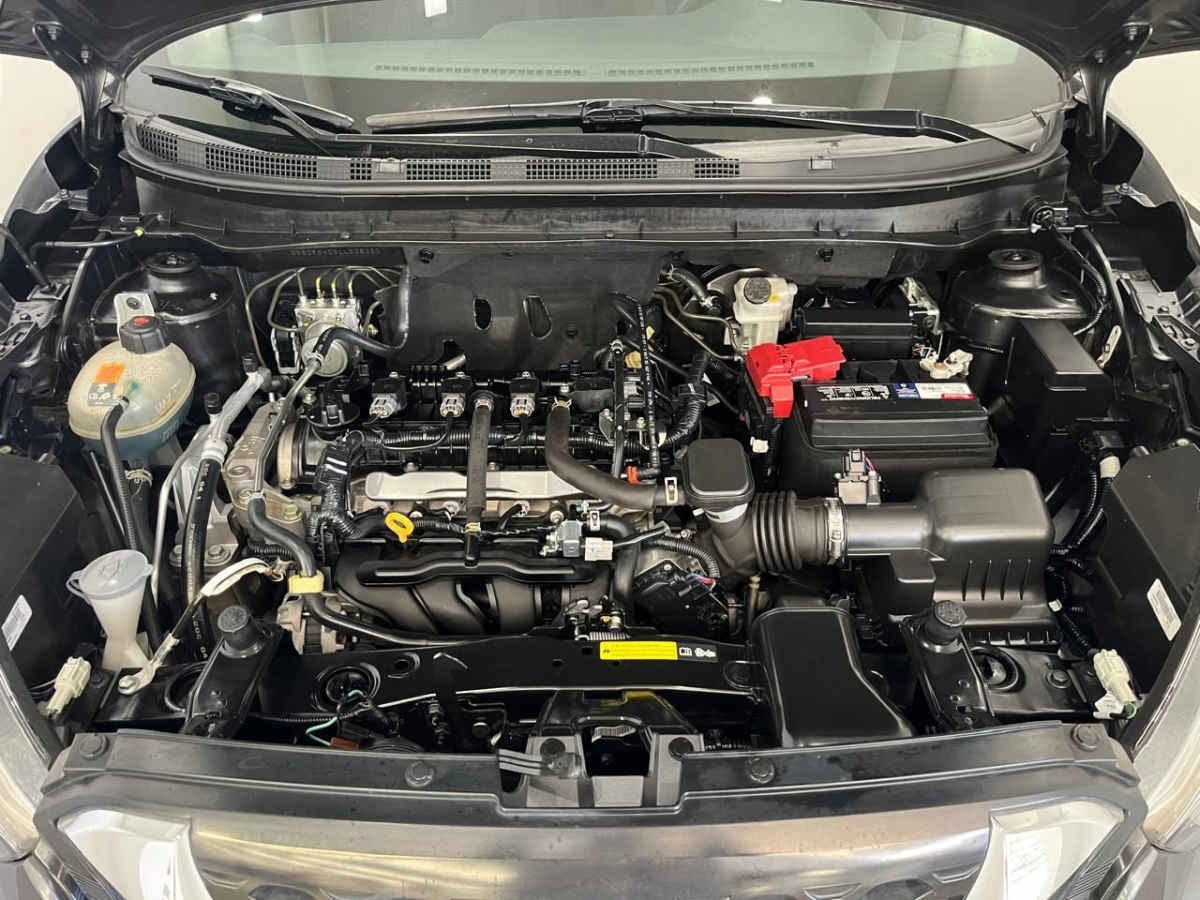 2020 Nissan Kicks 5p Advance L4/1.6 Aut