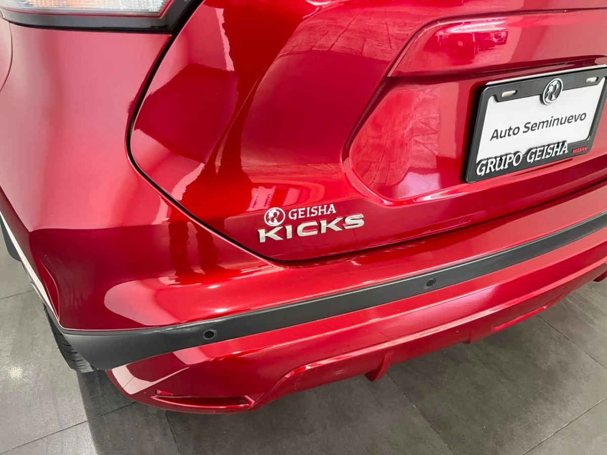 2023 Nissan Kicks 5p Platinum L4/1.6 Aut