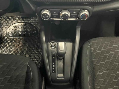 2025 Nissan Kicks 5p Advance L4/2.0 Aut